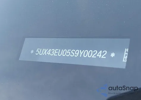 2025 BMW X5 Phev xDrive50E z USA, uszkodzony, nr VIN 5UX43EU05S9Y00242